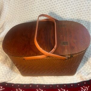 Redmon Elegant Brown Woven picnic Basket